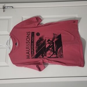 Maui & Sons California Dreamin graphic tshirt